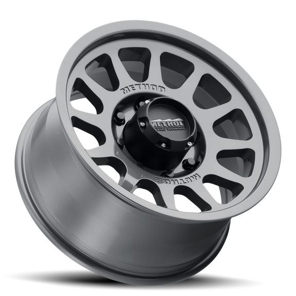 703-HD | Bead Grip | Gloss Titanium – Method Race Wheels Australia